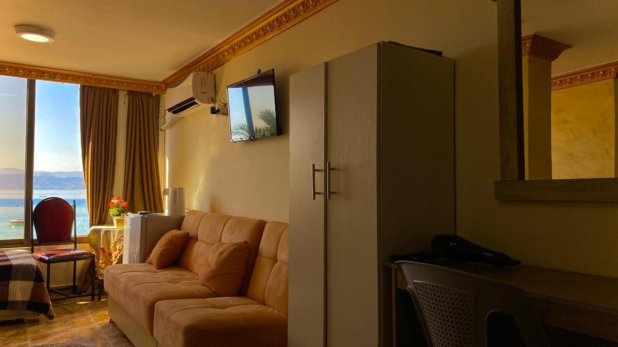 Al-Amer Beach Hotel Aqaba Exterior photo